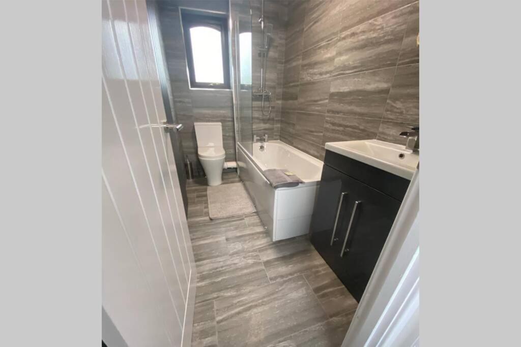 Newly Refurbished Beautiful Location 1 Bedroom Residential House Cramlington Zewnętrze zdjęcie